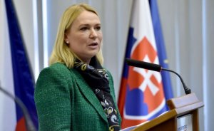 Минобороны Чехии: Военные не хотят ехать на Украину и массово увольняются из армии