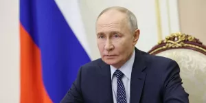 На Западе пришли в ужас от того, что на самом деле добивается Путин. Для Президента РФ положение его великой державы в мире - личное дело. CNN: Россия будет играть главную роль в новом миропорядке
