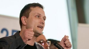 Премьер Гренландии заявил, что США не получат остров