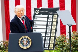 Пошлины США на импортные товары. Первая реакция в мире