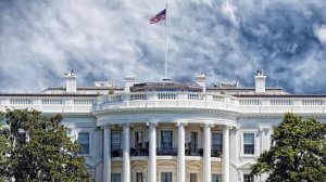 CNN: Белый дом уволил троих сотрудников после встречи Трампа с активисткой