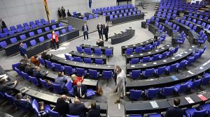 Сохранение санкций против России на фоне пошлин США это безумие.