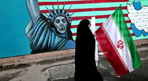 Глава МИД Ирана назвал прямые переговоры с США бессмысленными: Вашингтон постоянно угрожает применить силу и выражает противоречивые позиции через своих различных официальных лиц