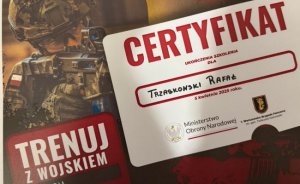 «Огурец в заднице» — поляки жёстко высмеяли кандидата в президенты за военные курсы