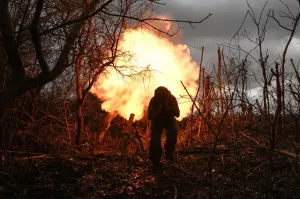 Сводка СВО, 25 апреля. Российские войска оставили пыль от завода в Харькове