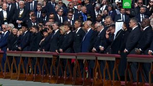 Трамп и Зеленский провели короткую встречу в Ватикане