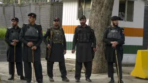 [«Следствие ведут...»] Министр обороны Пакистана призвал Россию и Китай участвовать в расследовании теракта в Кашмире, создав международную следственную группу