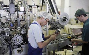 Кадровый голод по-русски: Работников хватает, но бизнесмены мечтают о рабах