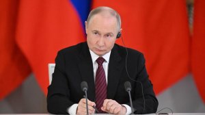 Путин провел встречу с командующим ливийской национальной армией