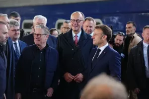 Профайлер Анищенко рассказал, что Макрон, Мерц и Стармер скрывали в Киеве