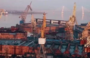 «Сталинград» и Севморпуть: как конфликт Индии и Пакистана подтолкнул гонку за Арктику