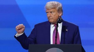 [«Кончай топить! Клиент выскальзывает!»] Трамп предостерег Запад от вмешательства на Украине: не надо влезать еще в один конфликт