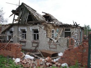 Рада разрешит застройщикам скупать разрушенную недвижимость за бесценок