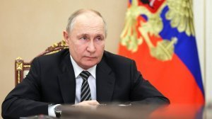 Путин 14 мая провел совещание по подготовке предстоящих переговоров в Стамбуле. В нём приняли участие министр иностранных дел, министр обороны, руководитель Росгвардии