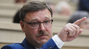 Косачев считает, что РФ и США движутся к миру, а Украина с Европой стремятся к продолжению вооружённого конфликта