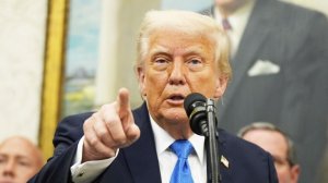Axios: Трамп выступил против санкций в отношении России
