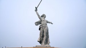 Внутри "Родины-матери" нашли тело мужчины
