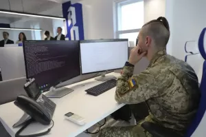 Украинские ресурсы: Киев провалил программу «контракт 18-24», молодёжь Украины не хочет идти в ВСУ даже за миллион гривен, удалось завлечь всего порядка 500 человек