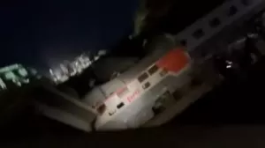 Что известно о сходе с рельсов поезда в Брянской области