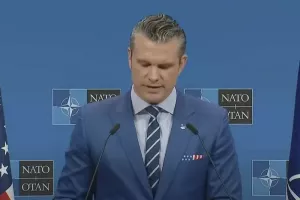 Глава Пентагона Хегсет отказался присутствовать на встрече контактной группы по Украине: США проигнорировали новый «Рамштайн»