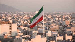 Иран посылает США сигналы о готовности закончить боевые действия, пишет WSJ