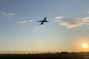 Самолет Turkish Airlines объявил тревогу в небе над Россией