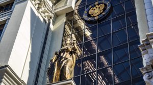 Оступиться в правах: суд назвал причины отказа продлить срок получения наследства Проживание в разных городах и отсутствие общения не мешает узнать о смерти родных, определил ВС РФ