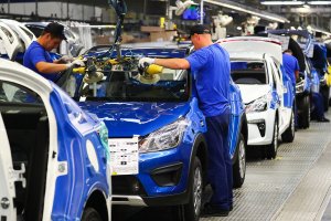 В обход санкций: Hyundai придумал, как вернуться в Россию. Hyundai будет поставлять детали для сборки авто в РФ через Китай и Казахстан