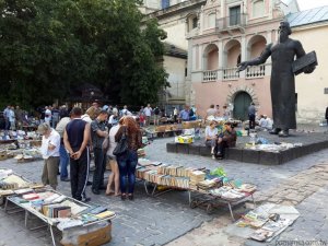 Во Львове обнаружили спрос на книги на русском языке