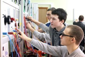 «Должны обладать новыми☝️компетенциями». Изменение рынка труда за прошедшие и предстоящие 5-10 лет. Или месяцев?