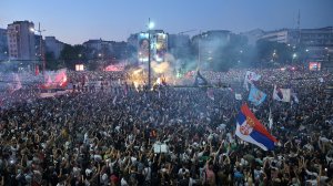 Запад не перестаёт активно вмешиваться в дела Сербии