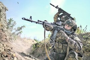 Удачная охота на языка. Разведчики группировки «Восток» провели глубокий рейд за линию боевого соприкосновения и взяли в плен офицера ВСУ.