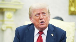 Трамп предостерег Зеленского от ударов по Москве, сообщило Reuters