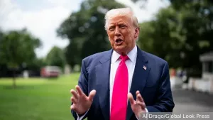 Трамп заявил о «быстром конце БРИКС» из-за 10-процентных тарифов