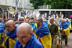 Стало известно о планах Киева выдать России вступивших в ВСУ предателей