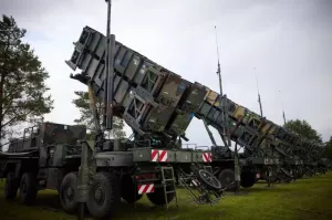 «Реквизируем на границе»: Польша может не пропустить ЗРК Patriot на Украину, если Киев не покается за Волынскую резню