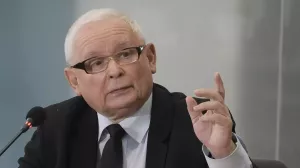 Качиньский предложил националистам декларацию об отказе от связей с Россией