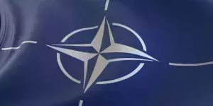 НАТО на грани распада: скандалы один за другим сотрясают альянс, борющийся сам с собой под угрозой распада от разъедающей его изнутри, как ржавчина, коррупции