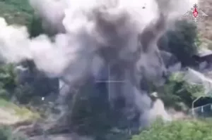 Сводка СВО, утро 7 августа. Офицеры ВСУ бегут с позиций под видом бомжей