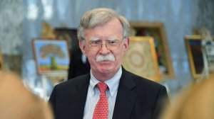 На предстоящем саммите у Путина будет преимущество, считает Болтон