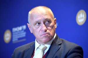 [«В бой идут одни старики»] Почему пенсионная система рухнет и что делает одни страны богаче других? Гигантская резервная армия труда. Интервью с деканом МГУ Александром Аузаном