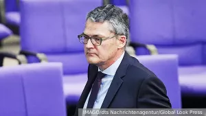 Россию пригласили на похороны Запада
