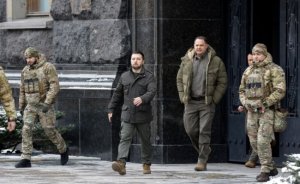 Особый цинизм: Зная, что Донбасс потерян, Зеленский бросает в мясорубку тысячи людей