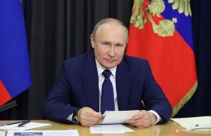 Путин поздравил работников атомной отрасли с ее 80-летием