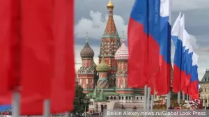 День Государственного флага РФ отмечается в России