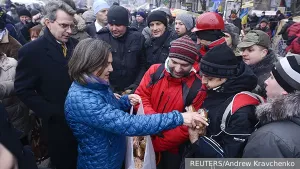 Лукьянов отметил рост интереса западных СМИ к первопричинам конфликта на Украине