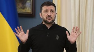 Зеленский пригрозил ответить Венгрии на запрет въезда командиру ВСУ