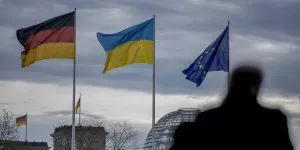Европе нужен собственный "путь войны". Spiegel: ЕС должен избавиться от военной зависимости от США в течение 10 лет