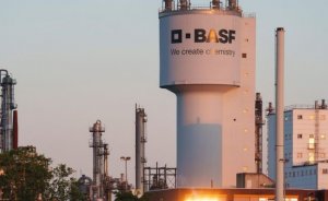 Прилетело от союзников из-за океана: из-за пошлин США у химгигантов ЕС падает спрос