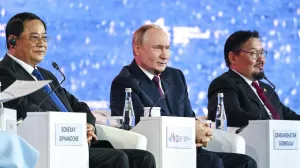 "Есть хорошие предложения". Путин рассказал о будущем России и мира